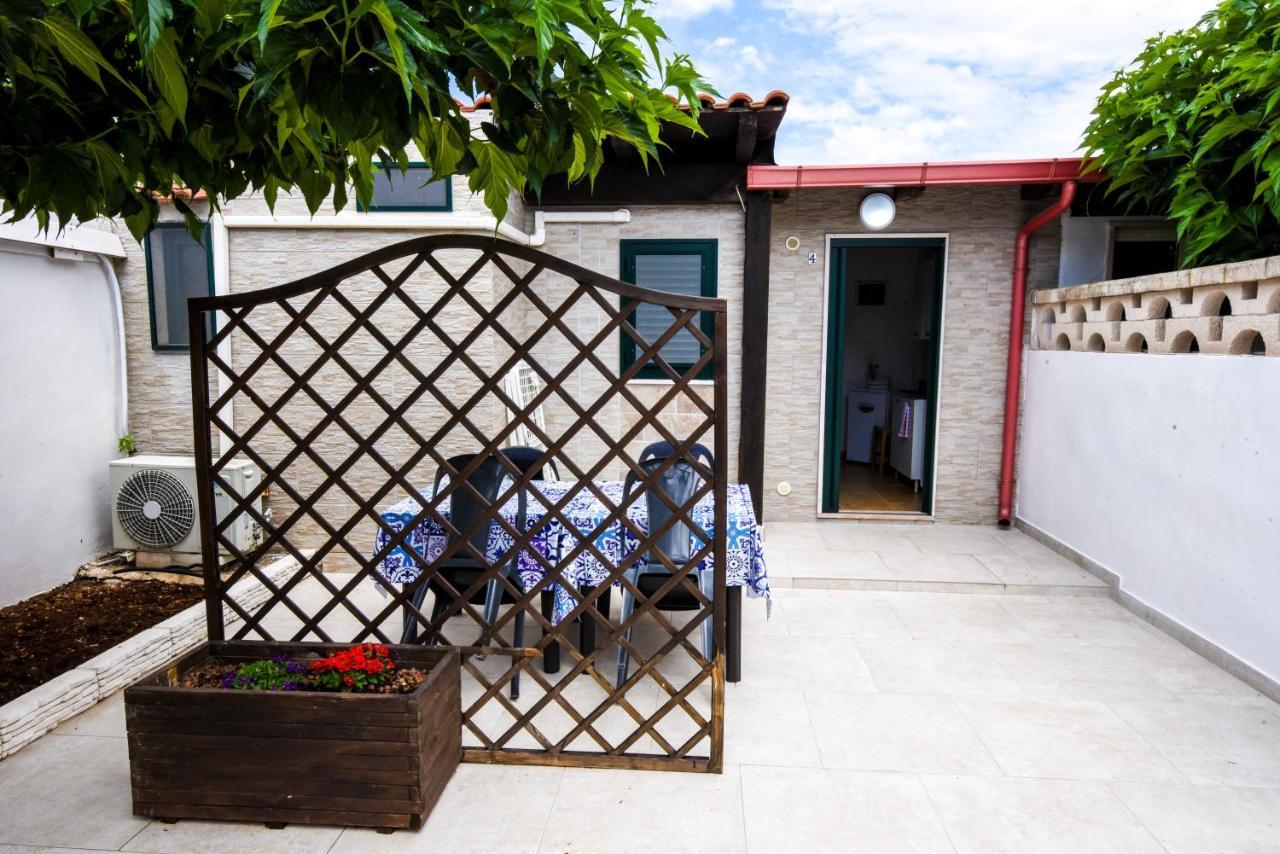 B&B Macchia Mediterranea San Pietro in Bevagna Εξωτερικό φωτογραφία